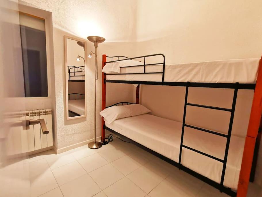 Alojamiento En Centro De Madrid Apartment Ngoại thất bức ảnh