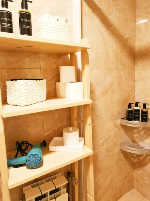 Alojamiento En Centro De Madrid Apartment Ngoại thất bức ảnh