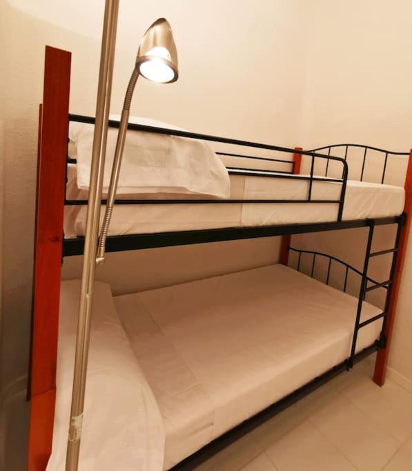 Alojamiento En Centro De Madrid Apartment Ngoại thất bức ảnh